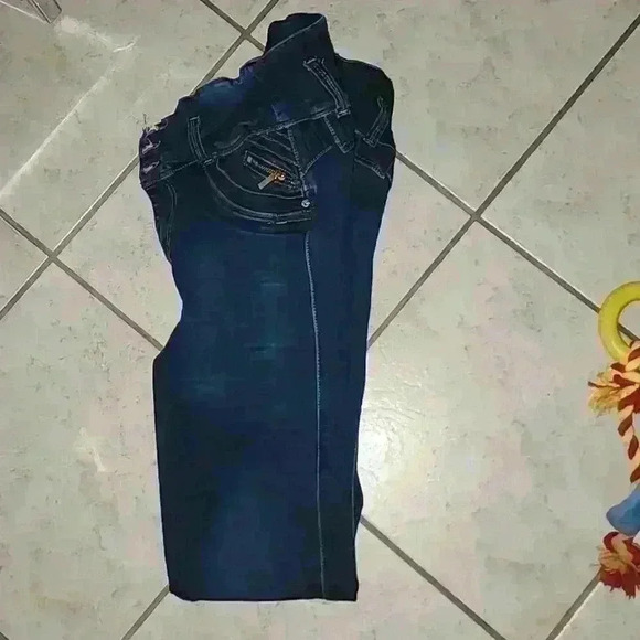 🌻LT ROSE JEANS​ - Picture 1 of 5